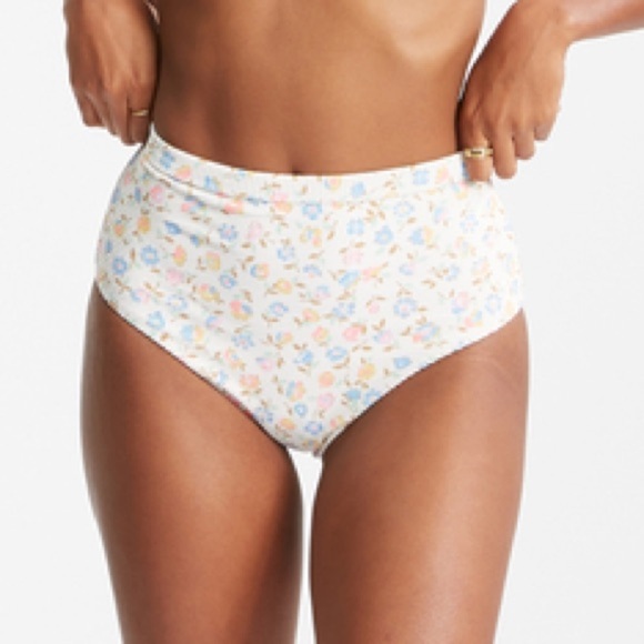 ☀️BILLABONG☀️ IN THE LOOP EMMA D
ISY DREAMIN HI BIKINI SET - Picture 14 of 16